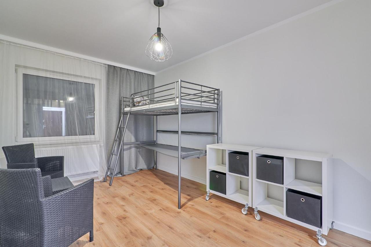 Apartament Z Ogrodem Piła Esterno foto